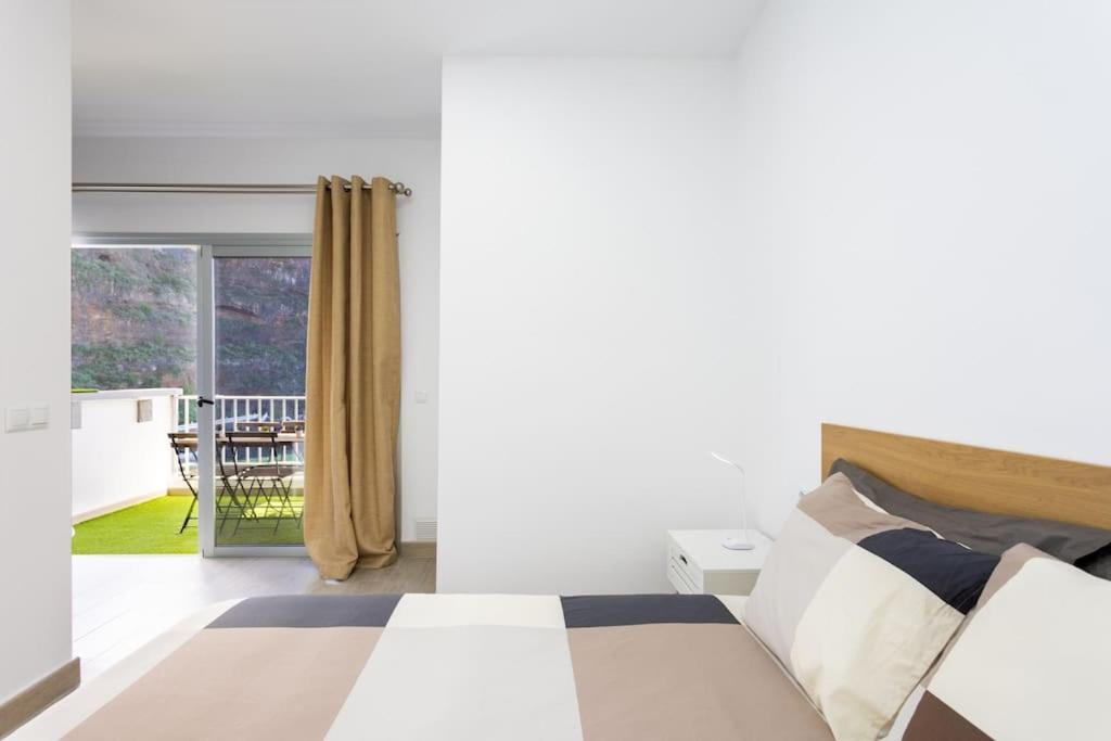 イコー・デ・ロス・ビノスVivienda Atlantico Con Terraza Y Vistas Espectacularesアパートメント エクステリア 写真